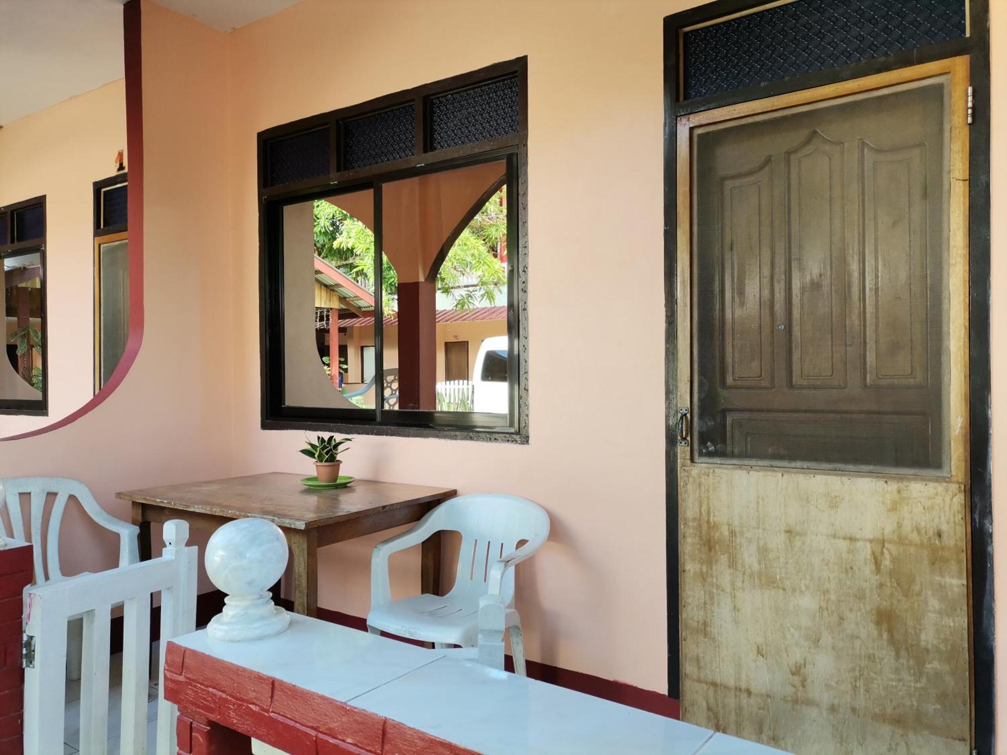 Jbr Tourist Inn - Port Barton Itaytay Екстериор снимка